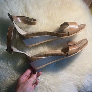 Naot Tan Leather Sandals